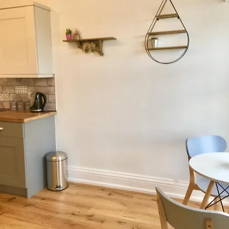 Beautifully Stylish Studio For 2 In